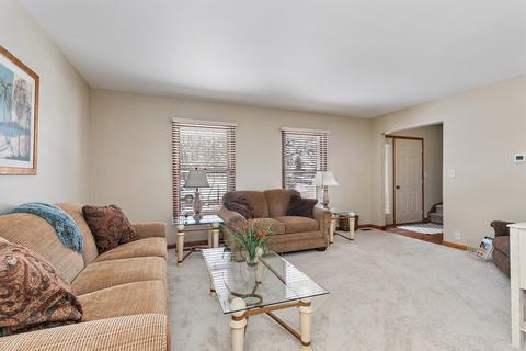 329 Bayberry Dr, Algonquin, IL 60102 photo 5