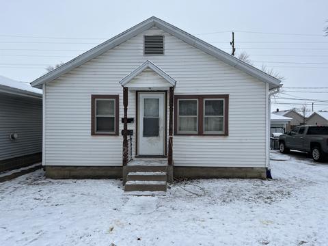 910 Douglas St, Morris, IL 60450 photo 1
