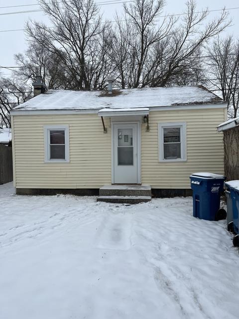 910 Douglas St, Morris, IL 60450 photo 10