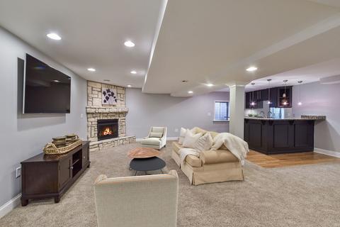 705 Wakeman Ave, Wheaton, IL 60187 photo 29