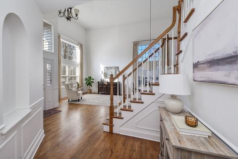 705 Wakeman Ave, Wheaton, IL 60187 photo 2