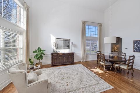 705 Wakeman Ave, Wheaton, IL 60187 photo 3