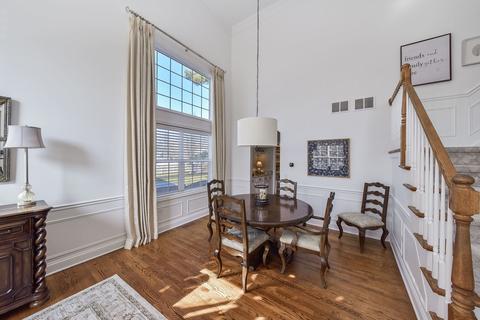 705 Wakeman Ave, Wheaton, IL 60187 photo 6