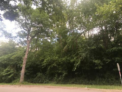 7501 Forest Oak Dr, Mchenry, IL 60050 photo 1