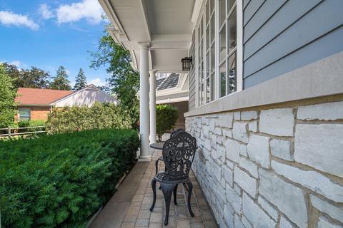 2225 Robincrest Ln, Glenview, IL 60025 photo 35