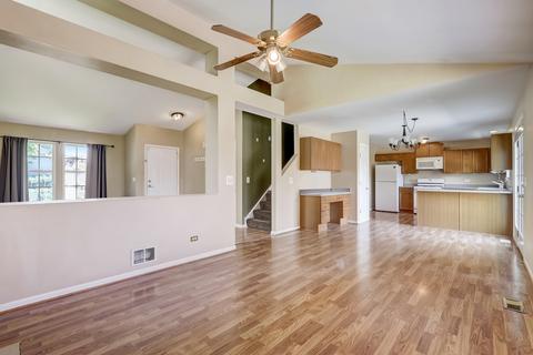 28928 Pilgrims Pass, Lakemoor, IL 60051 photo 9