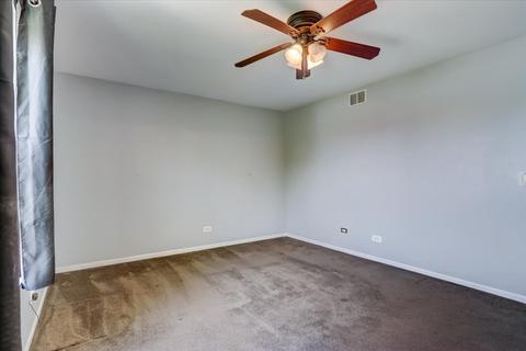 28928 Pilgrims Pass, Lakemoor, IL 60051 photo 17