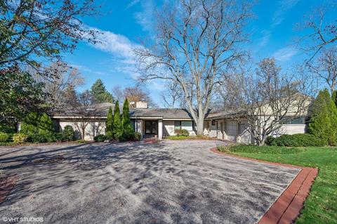 895 Tower Rd, Winnetka, IL 60093 photo 2