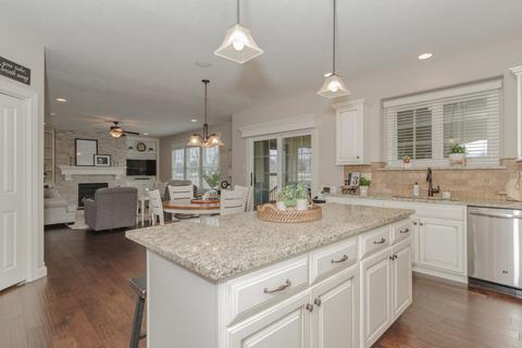 2007 Sinclair Ct, Bloomington, IL 61704 photo 9