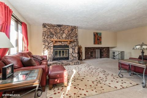 16411 S Lily Cache Rd, Plainfield, IL 60586 photo 2