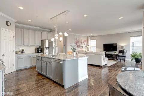 3589 Harold Cir, Hoffman Estates, IL 60192 photo 15