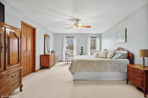 1918 Chatham Dr, Wheaton, IL 60187 photo 17
