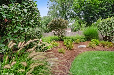 1918 Chatham Dr, Wheaton, IL 60187 photo 39