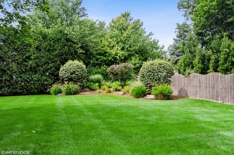 1918 Chatham Dr, Wheaton, IL 60187 photo 37