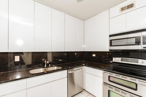 100 E Bellevue Pl #17C, Chicago, IL 60611 photo 14