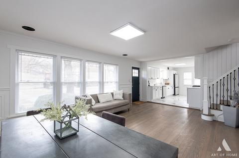 6744 N Chicora Ave, Chicago, IL 60646 photo 5