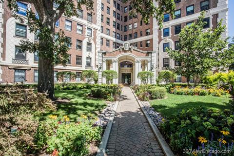 5555 S Everett Ave #18D, Chicago, IL 60637 photo 2