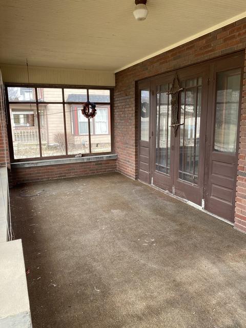 203 S Main St, Walnut, IL 61376 photo 2