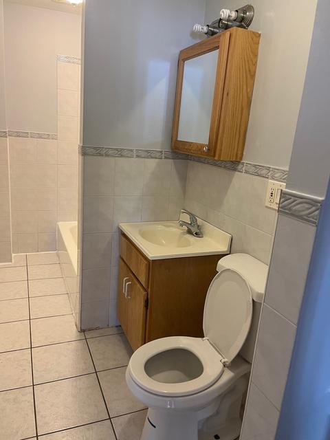 303 E 50th St #A, Chicago, IL 60615 photo 7