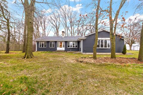 432 W Smith St, Bonfield, IL 60913