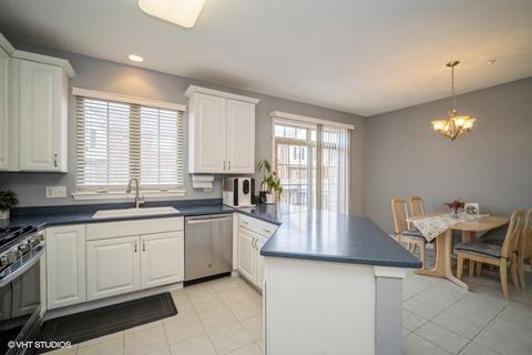 446 Prestwick Ln, Wheeling, IL 60090 photo 4