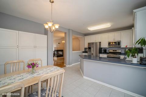 446 Prestwick Ln, Wheeling, IL 60090 photo 6