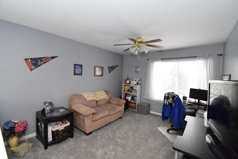 1677 Spaulding Rd, Bartlett, IL 60103 photo 18