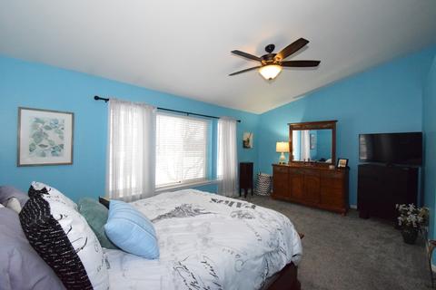 1677 Spaulding Rd, Bartlett, IL 60103 photo 14