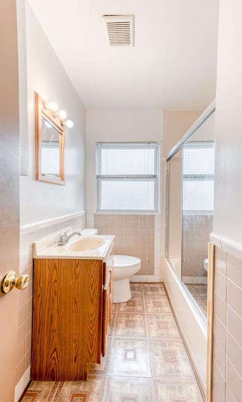 1100 Shuler St, Elgin, IL 60123 photo 16