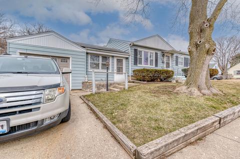 1100 Shuler St, Elgin, IL 60123 photo 2