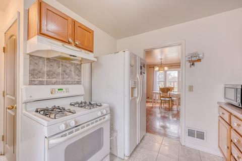 1100 Shuler St, Elgin, IL 60123 photo 10