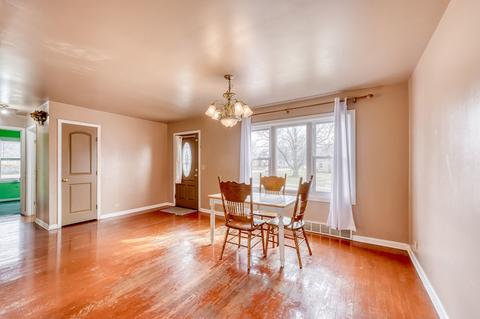 1100 Shuler St, Elgin, IL 60123 photo 5