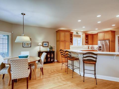 27 Windsor Dr, Elmhurst, IL 60126 photo 7