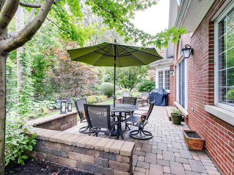 27 Windsor Dr, Elmhurst, IL 60126 photo 24