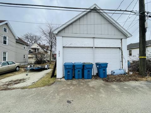 382 S Washington Ave, Kankakee, IL 60901 photo 3