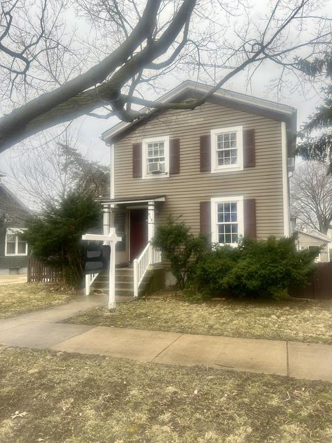 313 Oak Ave, Aurora, IL 60506 photo 1
