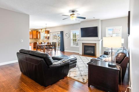 2412 Sedwick Dr, Normal, IL 61761 photo 8