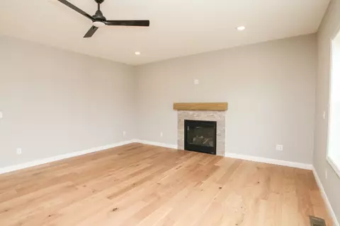 2945 Glendale Ln, Normal, IL 61761 photo 16