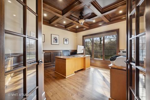 704 Countryside Dr, Wheaton, IL 60187 photo 4