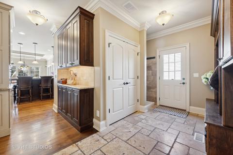 704 Countryside Dr, Wheaton, IL 60187 photo 26