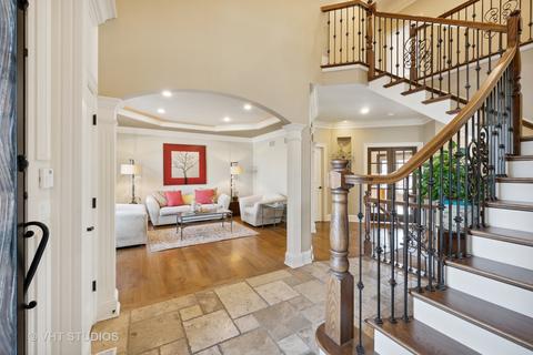 704 Countryside Dr, Wheaton, IL 60187 photo 9
