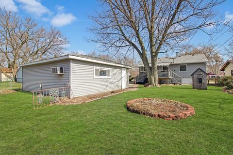 924 Park Ave, Thornton, IL 60476 photo 4