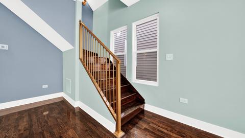 2052 W 68th Pl, Chicago, IL 60636 photo 9
