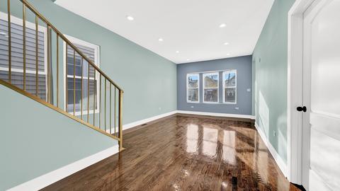 2052 W 68th Pl, Chicago, IL 60636 photo 8