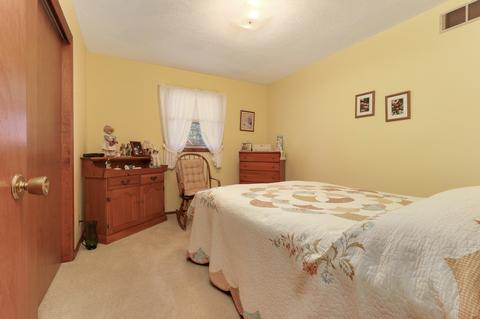 214 Cambridge Dr, Normal, IL 61761 photo 18