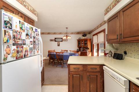 214 Cambridge Dr, Normal, IL 61761 photo 12