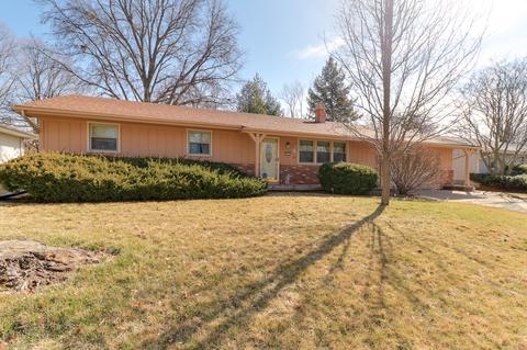 214 Cambridge Dr, Normal, IL 61761 photo 2