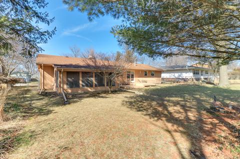 214 Cambridge Dr, Normal, IL 61761 photo 35