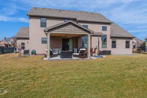 7 Ann Arbor Ct, Bloomington, IL 61704 photo 6