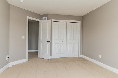 7 Ann Arbor Ct, Bloomington, IL 61704 photo 31